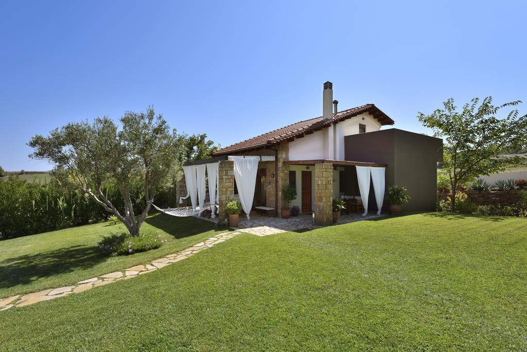 Beautiful Sani Villa Esterno foto