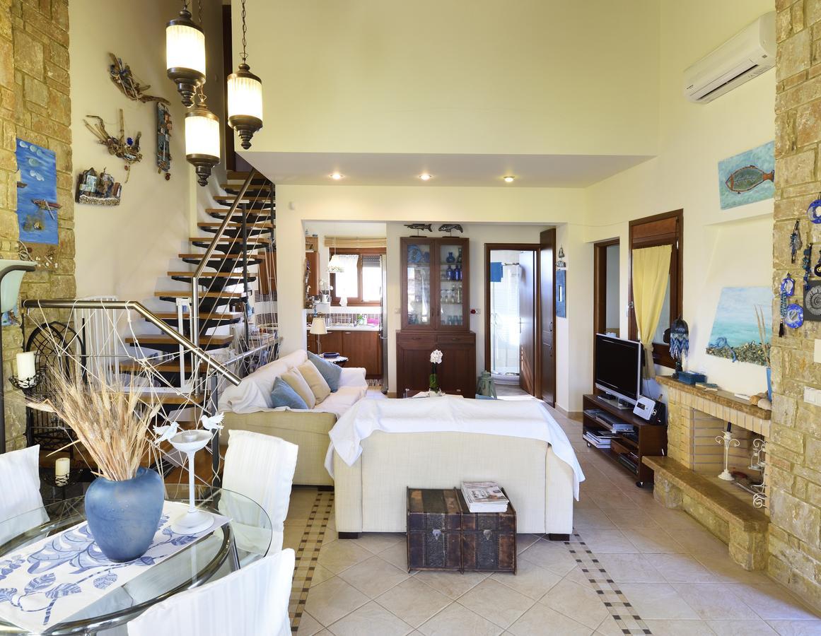 Beautiful Sani Villa Esterno foto